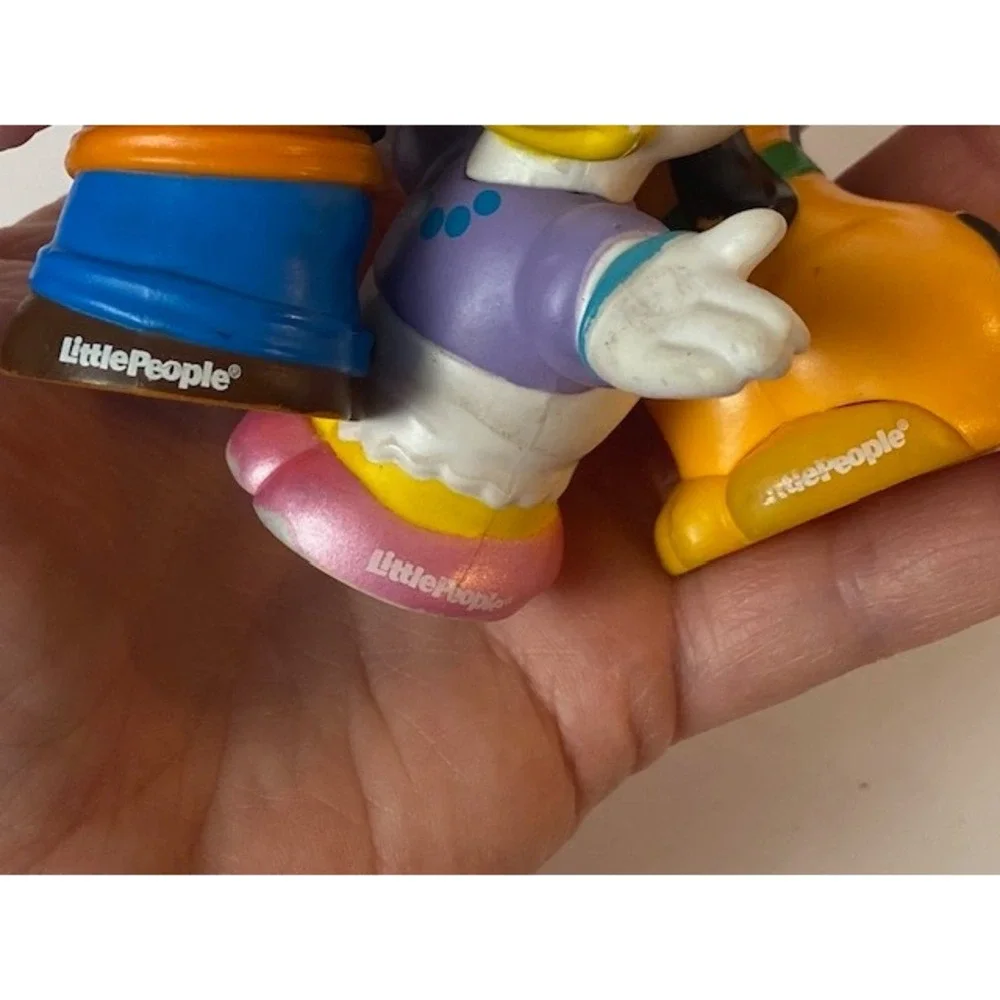 Fisher-Price Little People Disney Mickey and Friends Goofy Pluto Daisy Duck Lot